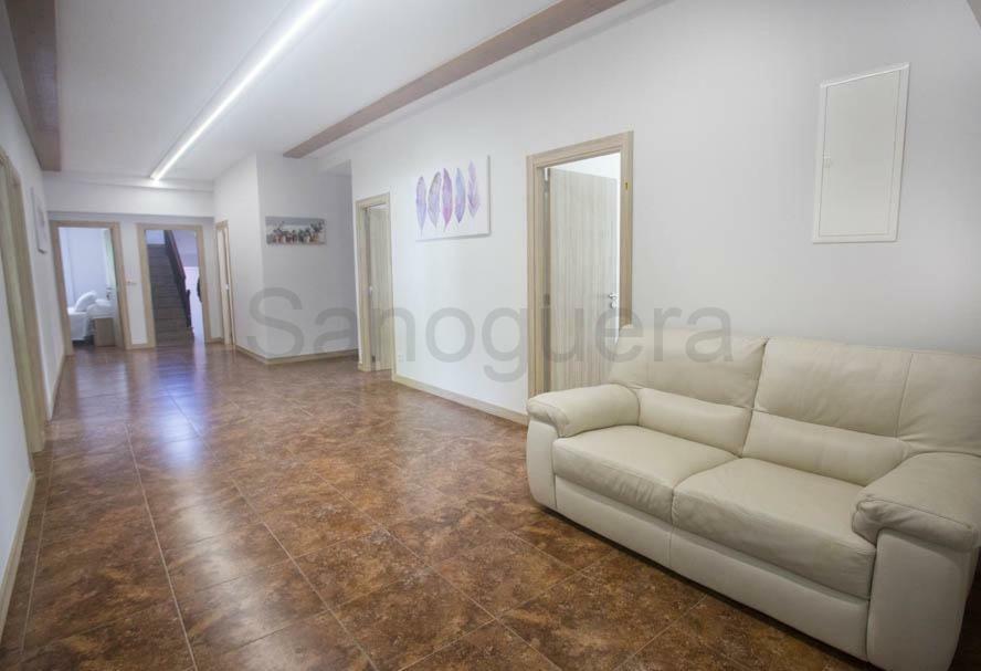 Pensión CHE O Pedrouzo Exterior foto